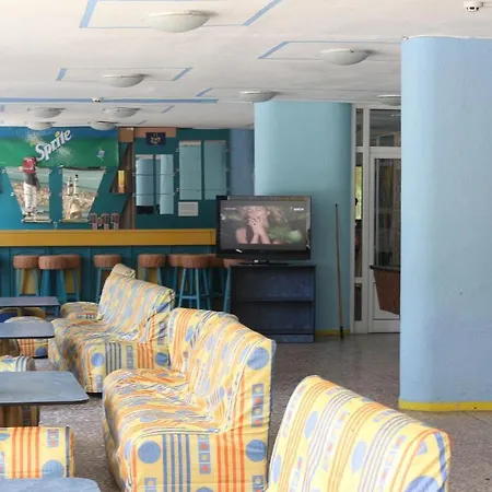 Diana Hotel 2*