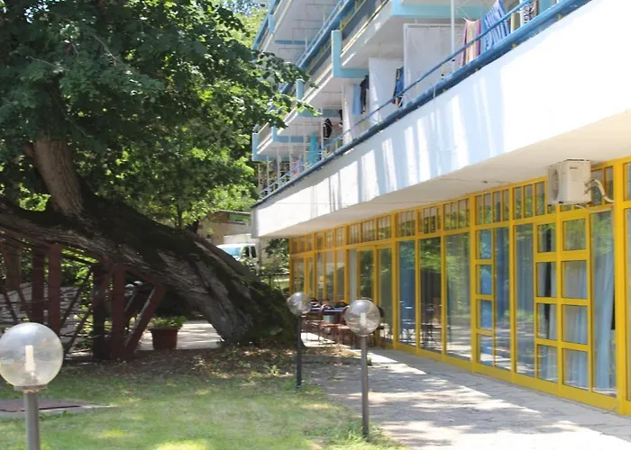 Diana Hotel גולדן סנדס